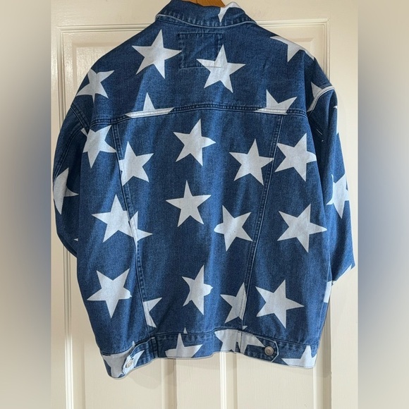 Altar’d State Blue Oversized Denim Star Printed Jacket Women’s Size XS - Picture 2 of 5